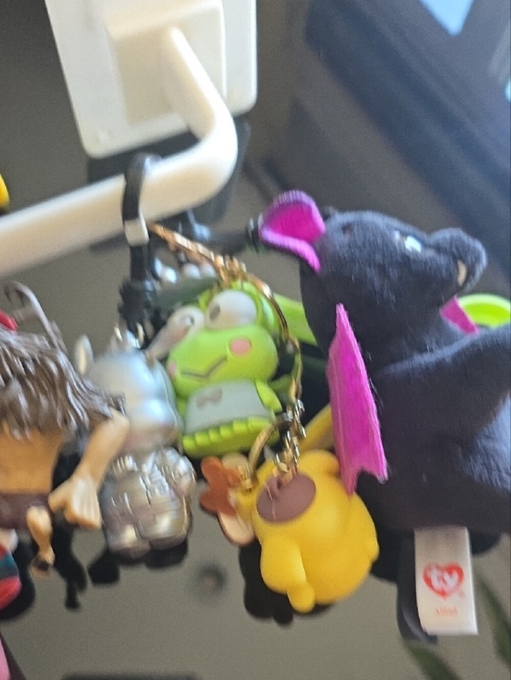Keychain Bundle - Picture 4 of 4